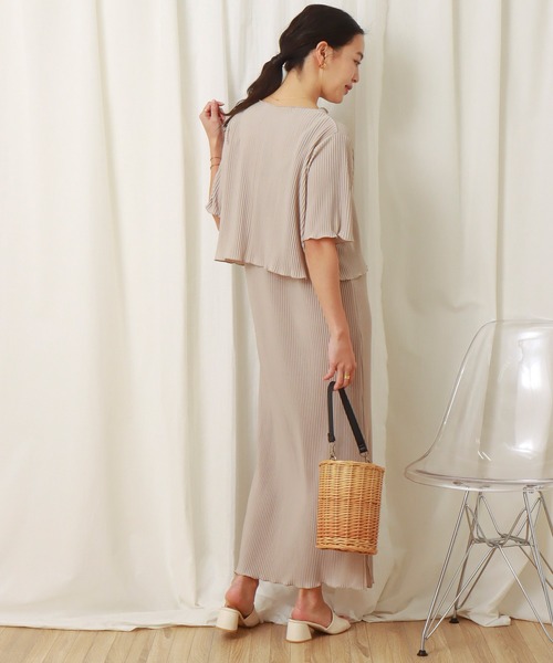 libelle more（リベル モア）の「クリスタルプリーツスムースプルオーバー+キャミワンピース　セット（ワンピース・レディース・ブラック/モカ/ベージュ・M/L）」の22枚目の写真