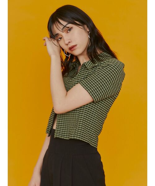 EMODA（エモダ）の「コンパクトショートシャツトップ（シャツ/ブラウス・レディース・ブラック/イエロー/その他/その他1・FREE）」の8枚目の写真