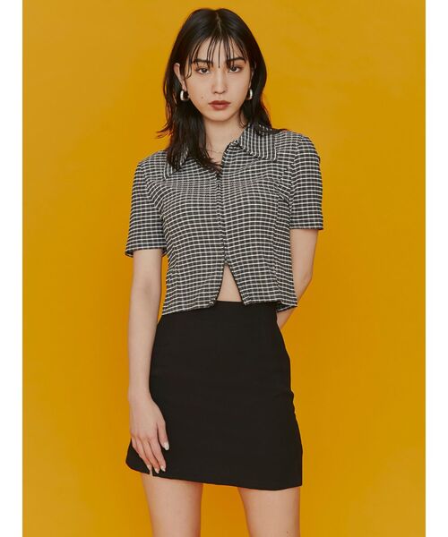 EMODA（エモダ）の「コンパクトショートシャツトップ（シャツ/ブラウス・レディース・ブラック/イエロー/その他/その他1・FREE）」の18枚目の写真