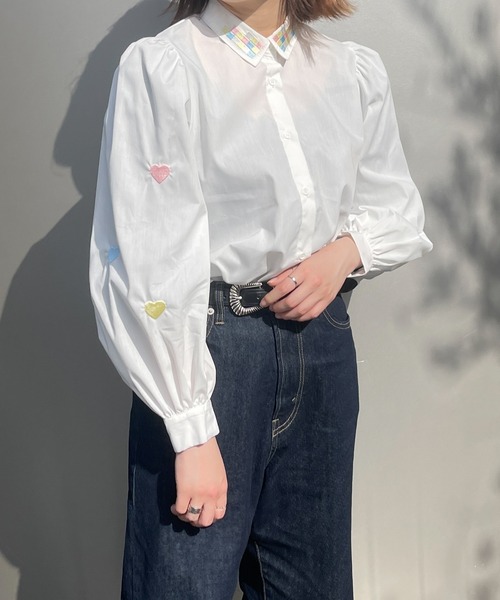 PairPair（ペアペア）の「カラフル刺繍ブラウス（シャツ/ブラウス・レディース・ブラック/オフホワイト・FREE）」の4枚目の写真