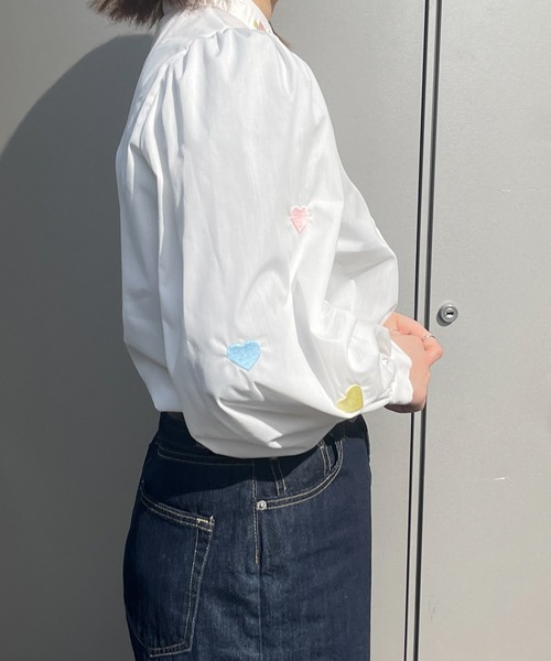 PairPair（ペアペア）の「カラフル刺繍ブラウス（シャツ/ブラウス・レディース・ブラック/オフホワイト・FREE）」の5枚目の写真