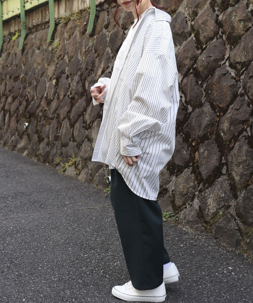 Purple&Yellow(パープルアンドイエロー)の「ホワイト&ストライプビッグシャツ(シャツ/ブラウス・メンズ・ストライプ/ホワイト・SMALL/MEDIUM)」の20枚目の写真