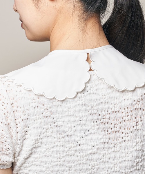 paravion(パラビオン)の「K/フラワー刺しゅう付け衿(付け襟・レディース・ホワイト・ONESIZE)」の4枚目の写真