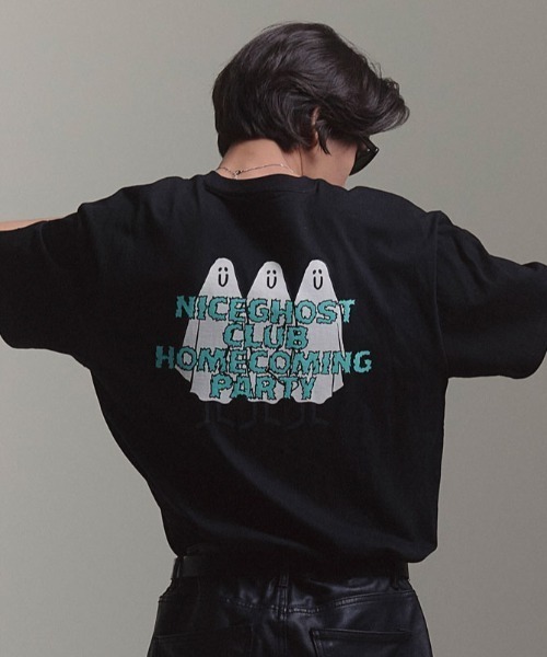 NICE GHOST CLUB(ナイスゴーストクラブ)の「『NICE GHOST CLUB/ナイスゴーストクラブ』GHOST HOMECOMING GLOW TEE/フロントグラフィック 半袖Tシャツ(Tシャツ/カットソー・レディース・ホワイト/ライトブルー/ブラック/ネイビー・M/L)」の2枚目の写真