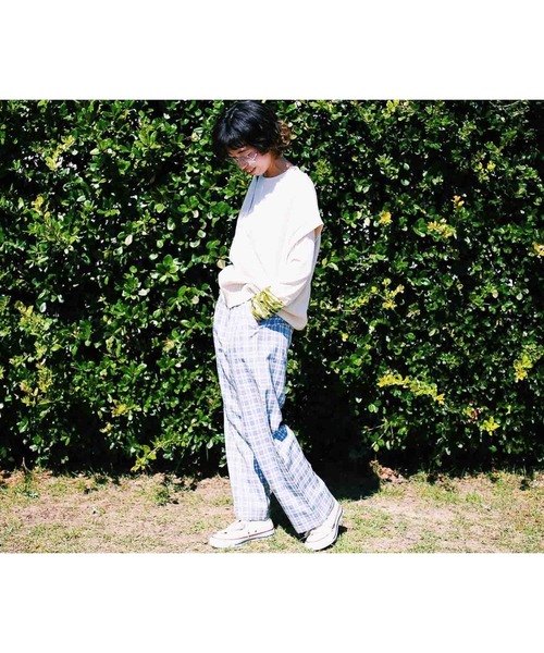 GGD（ジージーディー）の「スリーブベロアトップス（シャツ/ブラウス・レディース・イエローゴールド/サックスブルー/ライトグリーン・L/M）」の2枚目の写真