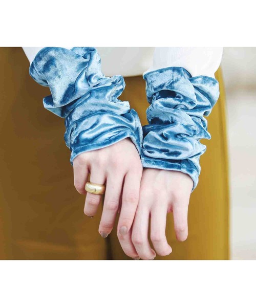 GGD（ジージーディー）の「スリーブベロアトップス（シャツ/ブラウス・レディース・イエローゴールド/サックスブルー/ライトグリーン・L/M）」の21枚目の写真