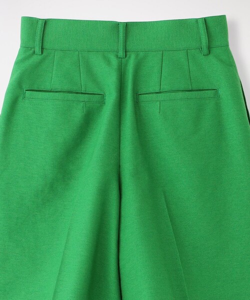 LOVELESS（ラブレス）の「グリーンカラーショートパンツ（その他パンツ・レディース・グリーン系その他・36/34）」の4枚目の写真