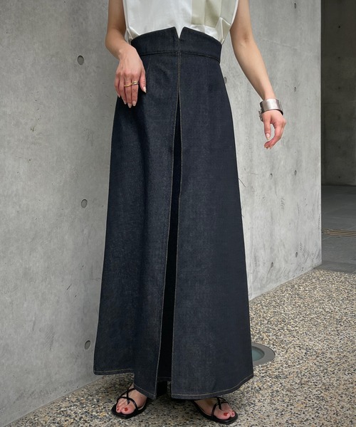 &g'aime（アンジェム）の「【&g’aime】デニムAラインスカート（デニムスカート・レディース・ブラック/ネイビー・FREE）」の6枚目の写真