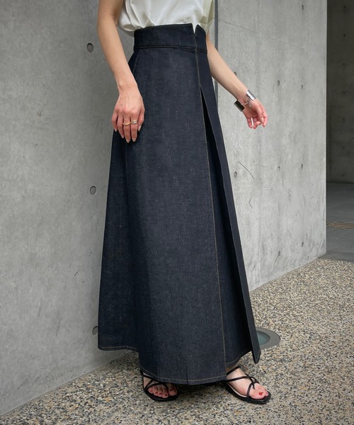 &g'aime（アンジェム）の「【&g’aime】デニムAラインスカート（デニムスカート・レディース・ブラック/ネイビー・FREE）」の11枚目の写真