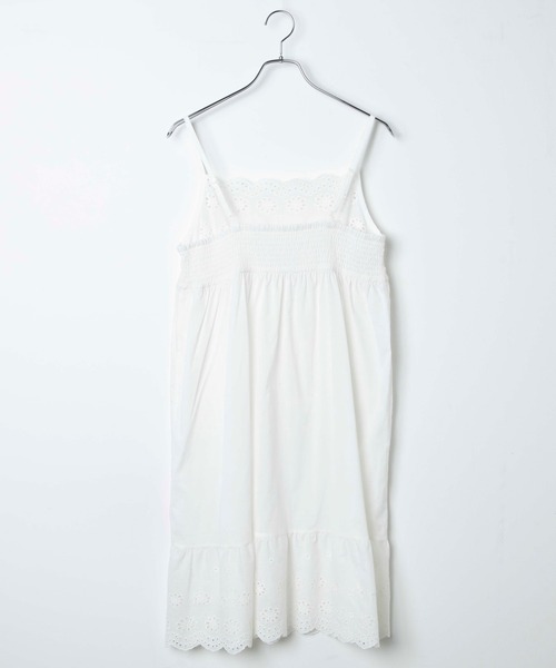 DuKKah（デュカ）の「Dukkah/コットンレースキャミワンピース（ワンピース・レディース・ホワイト・X-SMALL）」の4枚目の写真