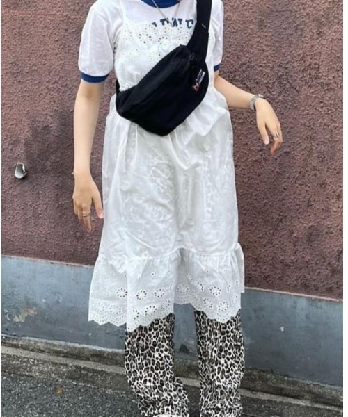 DuKKah（デュカ）の「Dukkah/コットンレースキャミワンピース（ワンピース・レディース・ホワイト・X-SMALL）」の15枚目の写真