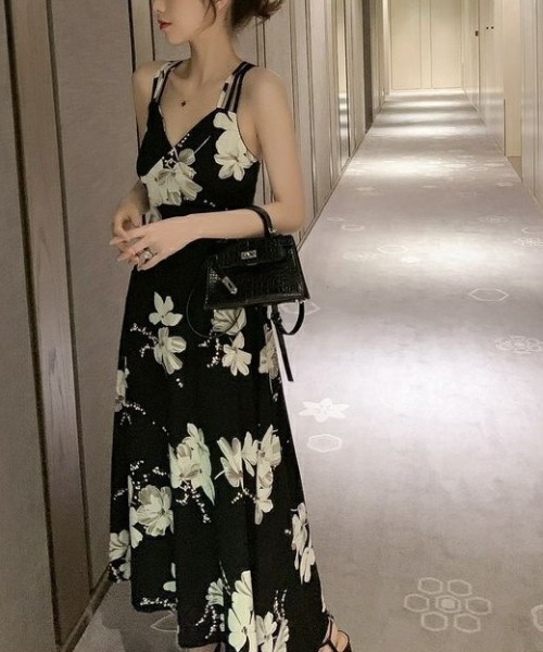 フラワープリント リゾートワンピース ワンピース Gossip ロサンゼルス ゴシップロサンゼルス のファッション通販 Zozotown