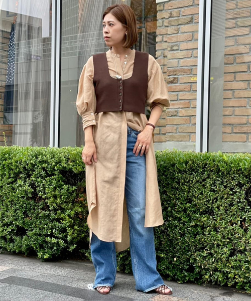 journal standard L'essage(ジャーナルスタンダードレサージュ)の「ポリエステルリネンパフスリーブワンピース(ワンピース・レディース・ホワイト/ブラック/ベージュ・FREE)」の11枚目の写真