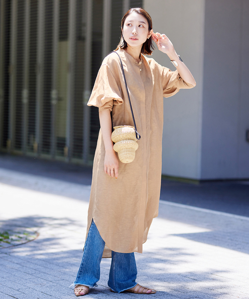 journal standard L'essage(ジャーナルスタンダードレサージュ)の「ポリエステルリネンパフスリーブワンピース(ワンピース・レディース・ホワイト/ブラック/ベージュ・FREE)」の14枚目の写真