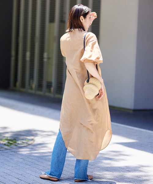 journal standard L'essage(ジャーナルスタンダードレサージュ)の「ポリエステルリネンパフスリーブワンピース(ワンピース・レディース・ホワイト/ブラック/ベージュ・FREE)」の17枚目の写真
