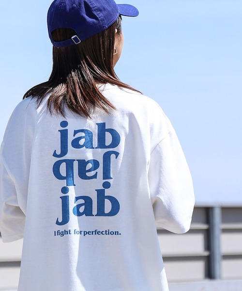 ZIP FIVE（ジップファイブ）の「【ZIP FIVE】韓国ヴィンテージ風　バックロゴ半袖Tシャツ（Tシャツ/カットソー・レディース・ブラック/ブラック系/ホワイト/ホワイト系・LARGE/MEDIUM）」の12枚目の写真