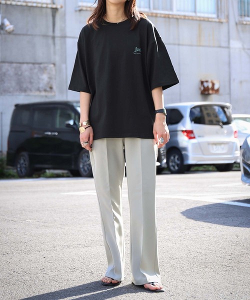 ZIP FIVE（ジップファイブ）の「【ZIP FIVE】韓国ヴィンテージ風　バックロゴ半袖Tシャツ（Tシャツ/カットソー・レディース・ブラック/ブラック系/ホワイト/ホワイト系・LARGE/MEDIUM）」の16枚目の写真