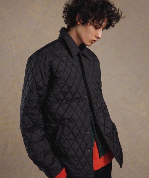 ADAM ET ROPE'（アダムエロペ）の「【WEB限定】CLIMASHIELD/クライマシールド キルティング ショートブルゾン/ユニセックス（ブルゾン・メンズ・ブラック/ダークブラウン・M/L）」の4枚目の写真