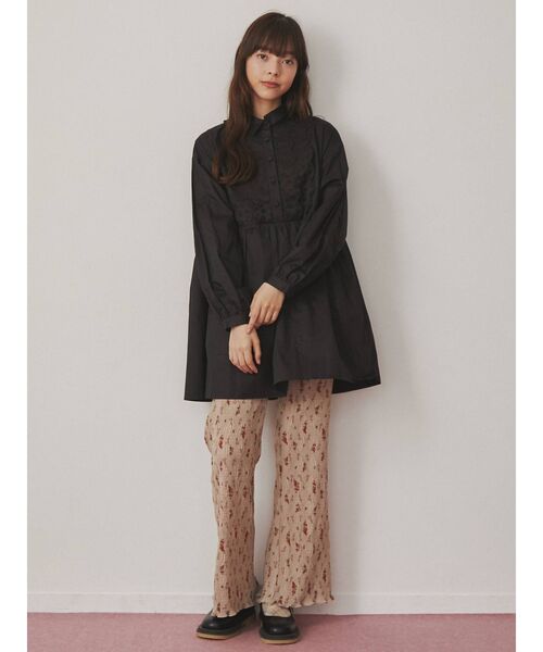 merry jenny（メリージェニー）の「floralギャザーフレアパンツ（その他パンツ・レディース・ブラック/ピンク/ベージュ・FREE）」の15枚目の写真