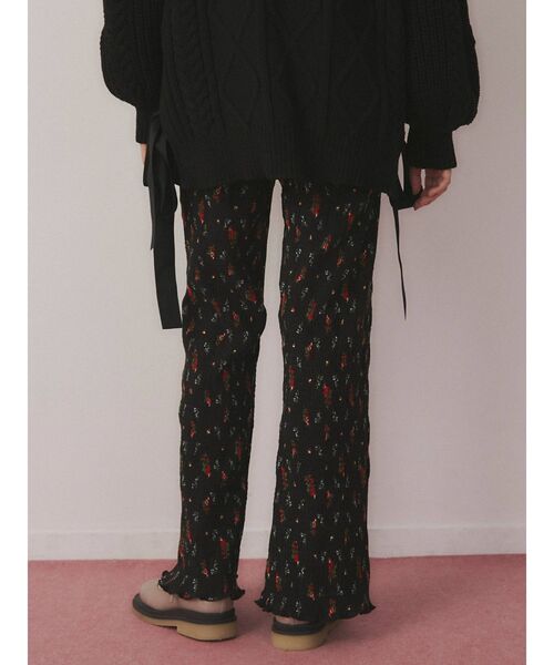 merry jenny（メリージェニー）の「floralギャザーフレアパンツ（その他パンツ・レディース・ブラック/ピンク/ベージュ・FREE）」の9枚目の写真