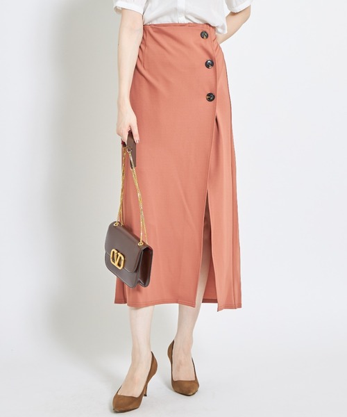 tocco closet（トッコ　クローゼット）の「飾り釦付きスリット入りロングタイトスカート（スカート・レディース・ブラック/テラコッタ・M）」の2枚目の写真