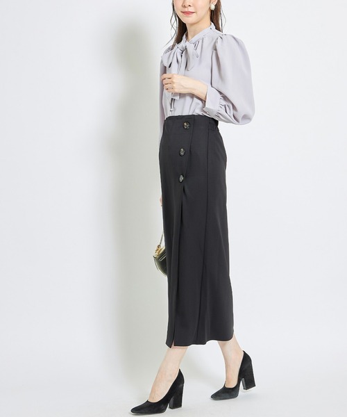 tocco closet（トッコ　クローゼット）の「飾り釦付きスリット入りロングタイトスカート（スカート・レディース・ブラック/テラコッタ・M）」の3枚目の写真