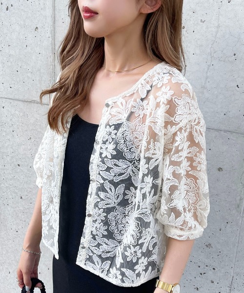 apres jour mignon（アプレジュールミニョン）の「チュールレースブラウス【ZOZOTOWN限定アイテム】（シャツ/ブラウス・レディース・ブラック/アイボリー/ブルー・フリー/X-LARGE）」の6枚目の写真