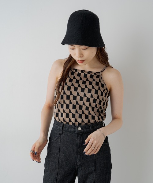 Kastane（カスタネ）の「カップ付き幾何学柄キャミ（キャミソール・レディース・ブラウン/グレー・FREE）」の6枚目の写真