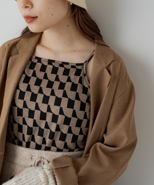 Kastane（カスタネ）の「カップ付き幾何学柄キャミ（キャミソール・レディース・ブラウン/グレー・FREE）」の12枚目の写真