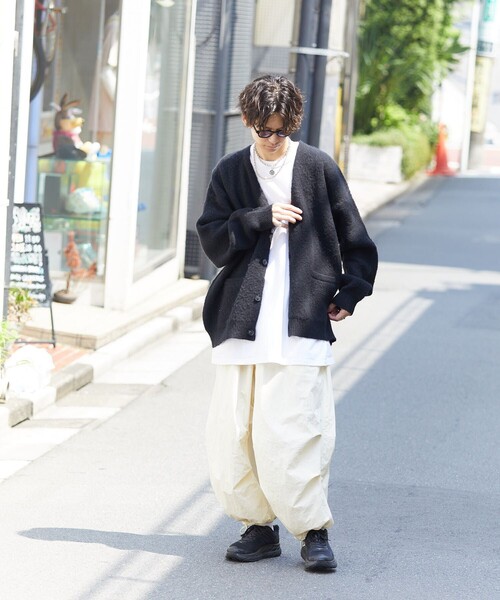 PUBLUX（パブリュクス）の「【PUBLUX/パブリュクス】 シャギーニットカーディガン/ユニセックス/オーバーサイズ/モヘヤタッチシャギー（カーディガン/ボレロ・メンズ・ブラック/レッド/ブルー/サックスブルー/イエロー/グリーン・SMALL/MEDIUM/LARGE）」の14枚目の写真