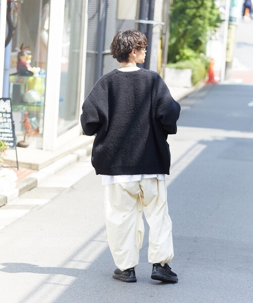 PUBLUX（パブリュクス）の「【PUBLUX/パブリュクス】 シャギーニットカーディガン/ユニセックス/オーバーサイズ/モヘヤタッチシャギー（カーディガン/ボレロ・メンズ・ブラック/レッド/ブルー/サックスブルー/イエロー/グリーン・SMALL/MEDIUM/LARGE）」の15枚目の写真