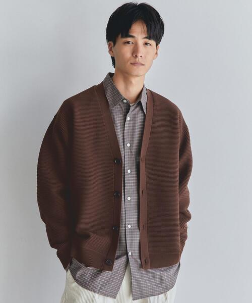green label relaxing（グリーンレーベルリラクシング）の「ポリエステルメッシュガーター Vネック カーディガン（カーディガン/ボレロ・メンズ・ダークブラウン/パープル/ナチュラル/ケリー・S/M/L/XL）」の2枚目の写真