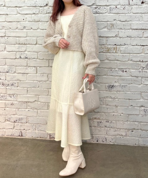 one after another NICE CLAUP（ワンアフターアナザーナイスクラップ）の「着回し万能淡色クロップドカーディガン（カーディガン/ボレロ・レディース・ライトグレー/ベージュ/ブラウン系その他/モカ・FREE）」の14枚目の写真