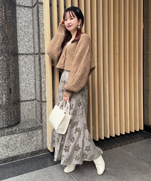 one after another NICE CLAUP（ワンアフターアナザーナイスクラップ）の「着回し万能淡色クロップドカーディガン（カーディガン/ボレロ・レディース・ライトグレー/ベージュ/ブラウン系その他/モカ・FREE）」の22枚目の写真