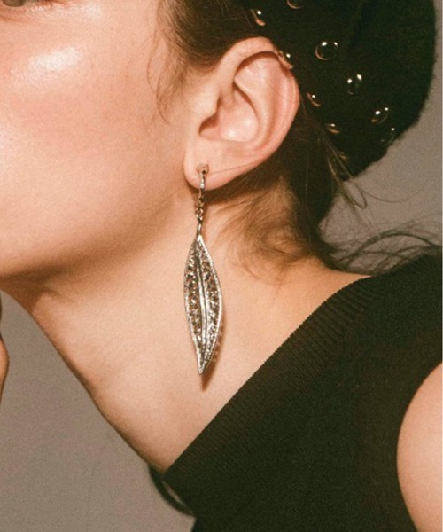 IRIS47(イリスフォーセブン)の「【IRIS 47】leaf earring INU21(イヤリング・レディース・シルバー・FREE)」の7枚目の写真