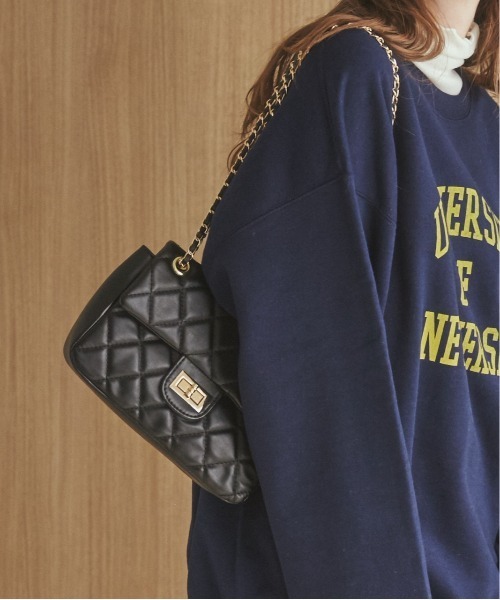 ANGIE(アンジー)の「キルティングチェーンバック(ショルダーバッグ・レディース・ブラック/ホワイト・FREE)」の18枚目の写真