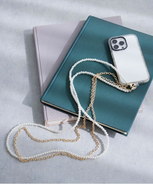 notch.（ノッチ）の「ケータイチェーンストラップ（スマホグッズ・レディース・シルバー/ブラック/オフホワイト/ゴールド/ホワイト・ONESIZE）」の5枚目の写真