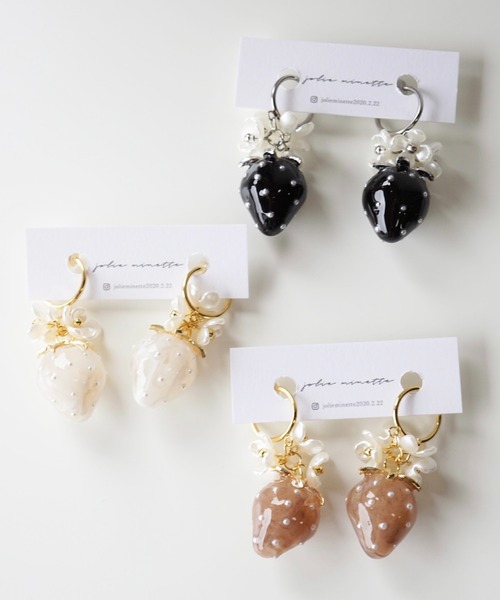 CERCA（チェルカ）の「jolie minette/いちごフラワー フープ イヤリング/サージカルステンレス316L（イヤリング・レディース・シルバー/ゴールド/ベージュ/ブラック/ブラウン・FREE）」の17枚目の写真