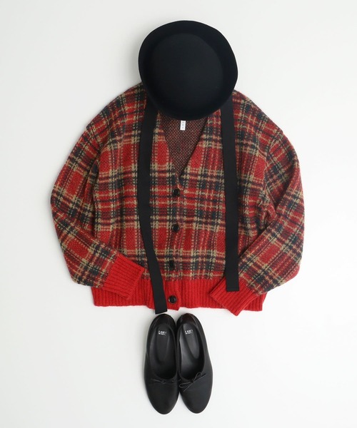 AMBIDEX（アンビデックス）の「☆VICTORIA Vネックショート