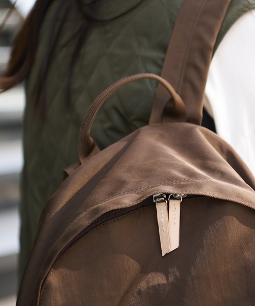 Actually（アクチュアリー）の「RE:PET UTILITY BACKPACK リュック（バックパック/リュック・レディース・ブラウン/ベージュ/ブラック・フリー）」の8枚目の写真