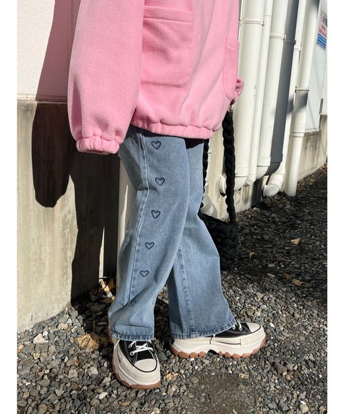 WC（ダブル シー）の「ハートライン刺繍デニムパンツ（デニムパンツ・レディース・ブルー・FREE）」の20枚目の写真