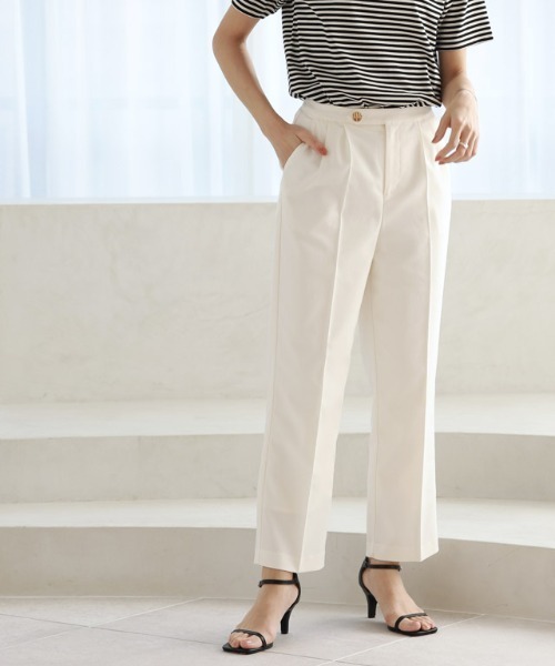 Pierrot（ピエロ）の「ボタンデザインタックパンツ（スラックス・レディース・ブラック/ブルー系その他/オフホワイト・M/L）」の7枚目の写真