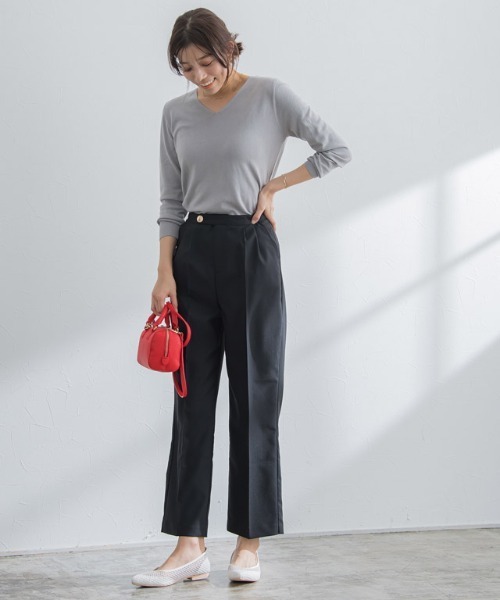 Pierrot（ピエロ）の「ボタンデザインタックパンツ（スラックス・レディース・ブラック/ブルー系その他/オフホワイト・M/L）」の21枚目の写真