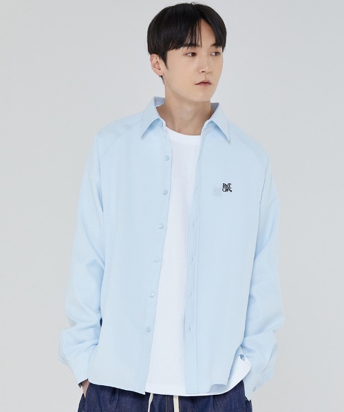 ROMANTIC CROWN(ロマンティッククラウン)の「A'GEM/9 × .kom『ROMANTIC CROWN/ロマンティッククラウン』RAGLAN SLIT SHIRT/ラグランスリット 長袖シャツ(シャツ/ブラウス・メンズ・ライトブルー/ホワイト/ブラック・M)」の3枚目の写真