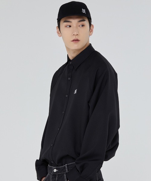 ROMANTIC CROWN(ロマンティッククラウン)の「A'GEM/9 × .kom『ROMANTIC CROWN/ロマンティッククラウン』RAGLAN SLIT SHIRT/ラグランスリット 長袖シャツ(シャツ/ブラウス・メンズ・ライトブルー/ホワイト/ブラック・M)」の8枚目の写真