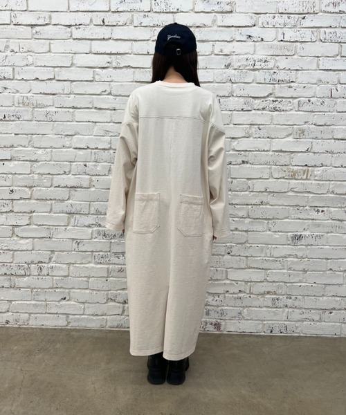 PUAL CE CIN（ピュアルセシン）の「オーガニックコットン配色ステッチワンピース（ワンピース・レディース・チャコールグレー/ナチュラル・FREE）」の12枚目の写真