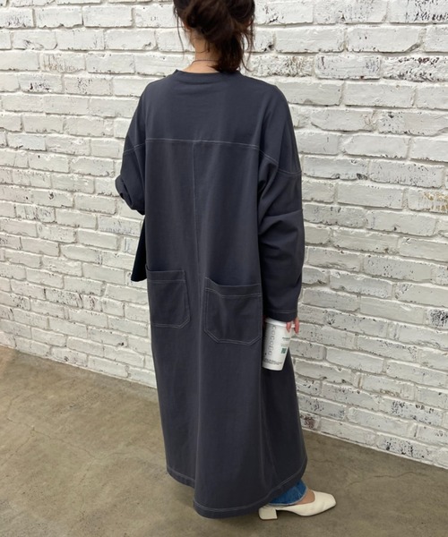 PUAL CE CIN（ピュアルセシン）の「オーガニックコットン配色ステッチワンピース（ワンピース・レディース・チャコールグレー/ナチュラル・FREE）」の13枚目の写真