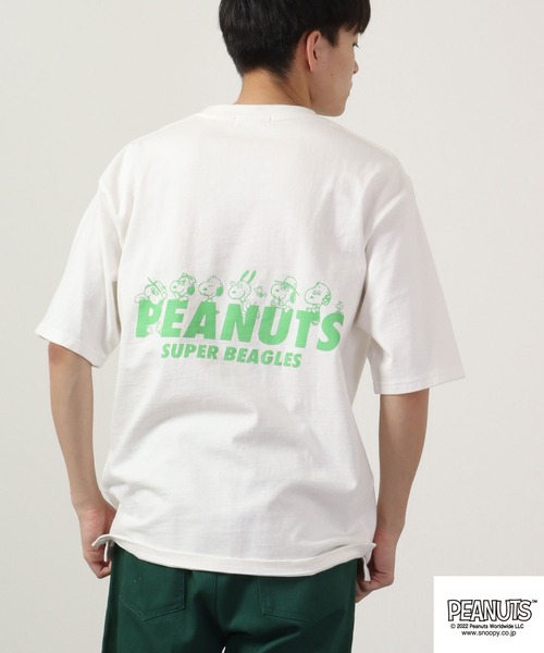 PEANUTS（ピーナッツ）の「PEANUTS スヌーピー ヘビーウェイト ドロップ ショルダー Tシャツ 半袖（Tシャツ/カットソー・レディース・ブルーグレー/ブルー系その他2/イエロー/ブラック/カーキ/ホワイト系その他2/ホワイト系その他4/ブラック系その他/ベージュ/ブルー系その他/チャコール/ホワイト系その他3/ホワイト系その他/ライトカーキ/レッド/ホワイト・S/M/L/LL）」の6枚目の写真