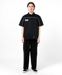 HUF × Dickies コラボ　ジップシャツ　Ｌ ハフ　ディッキーズ ハフ」がディッキーズとコラボ、サービスシャツなど発売