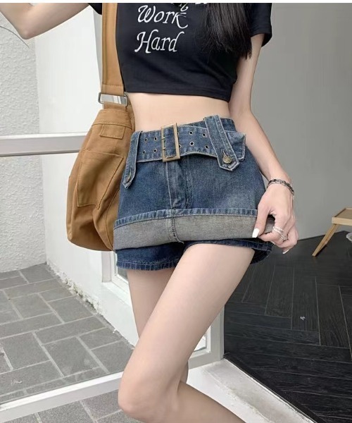 gossip!ロサンゼルス(ゴシップロサンゼルス)の「ビッグベルトミニスカート風キュロット(その他パンツ・レディース・ブラック/ブルー・FREE)」の6枚目の写真